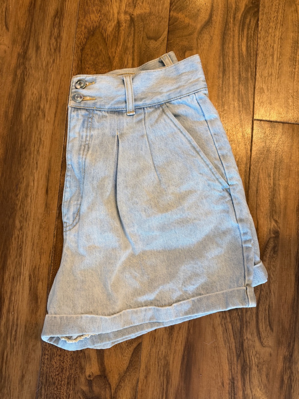 Forever 21 Light Blue High-Waist Pleated Shorts